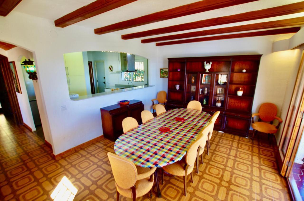 V&V Lloret: Mediterranean Villa with Panoramic Sea Views Lloret de Mar Exterior photo