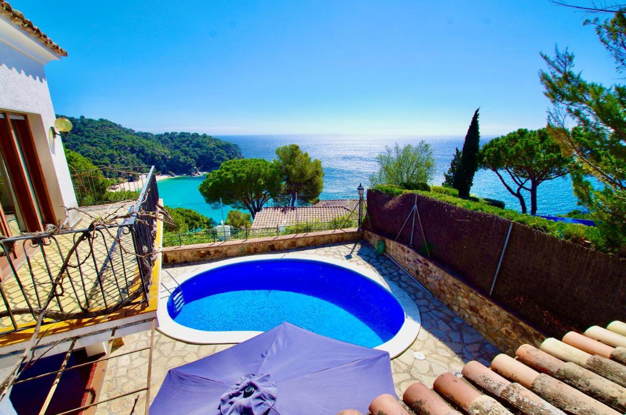 V&V Lloret: Mediterranean Villa with Panoramic Sea Views Lloret de Mar Exterior photo